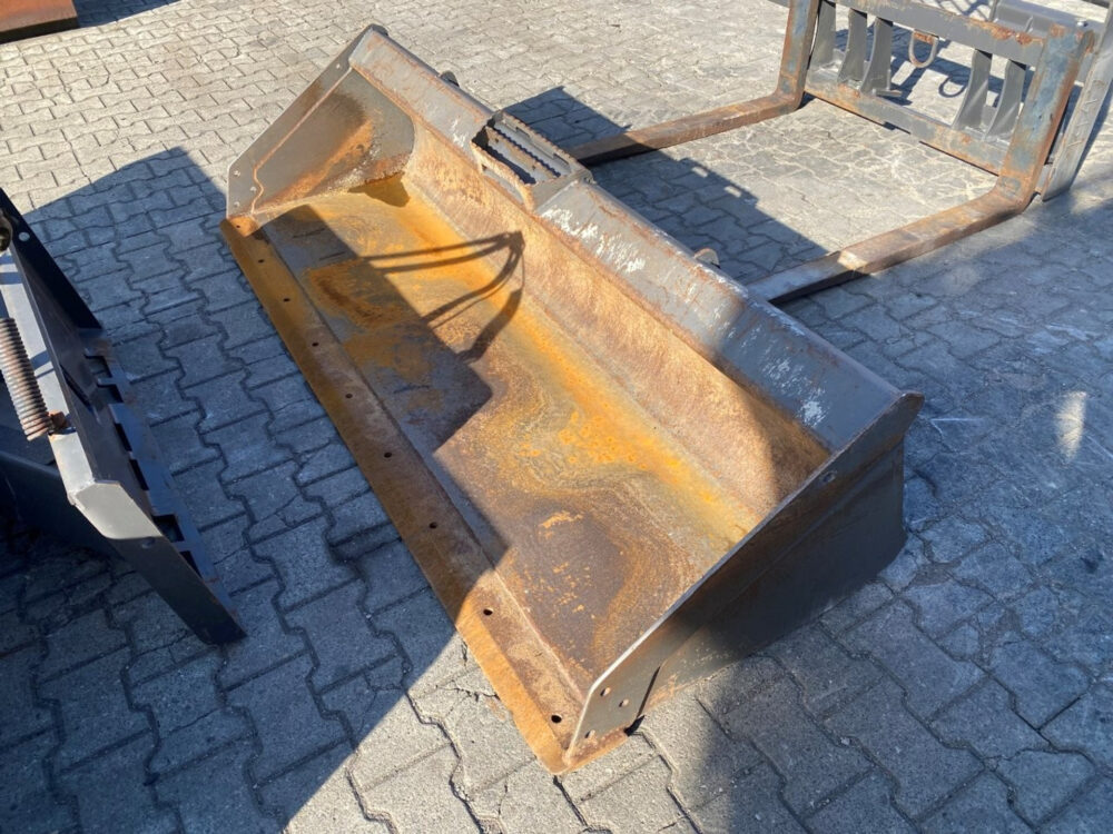 Volvo MCT145C geen 770 CAT285