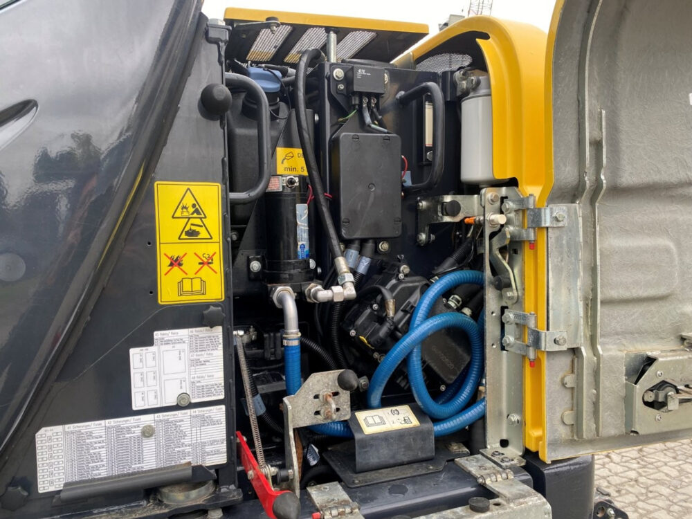 Yanmar B95W mobiele graafmachine