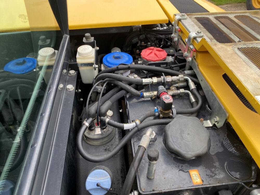 Yanmar B95W mobiele graafmachine