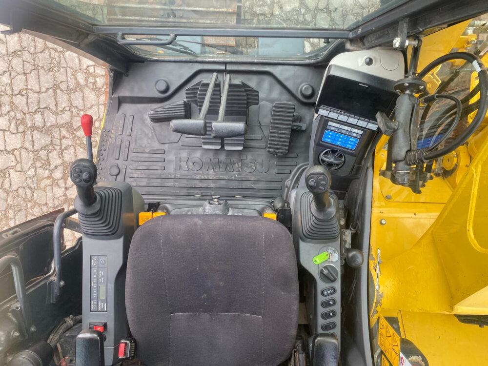 Komatsu PC138US-11 rupsgraafmachine