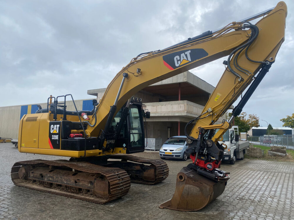 Caterpillar 320 EL rupsgraafmachine