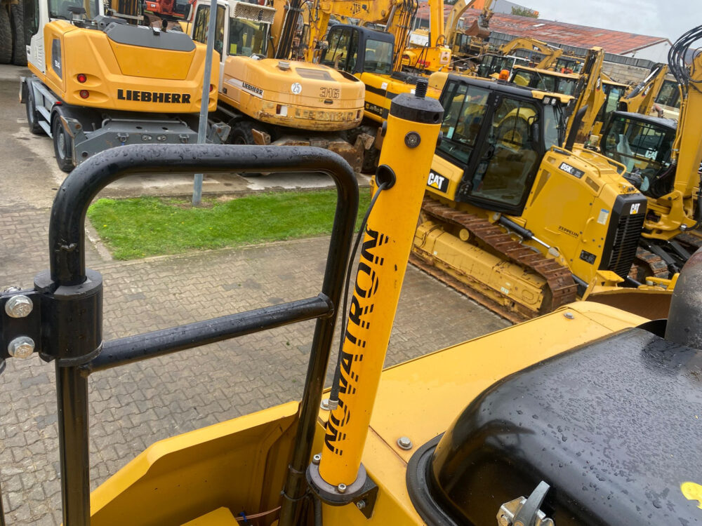 Caterpillar 320 EL rupsgraafmachine