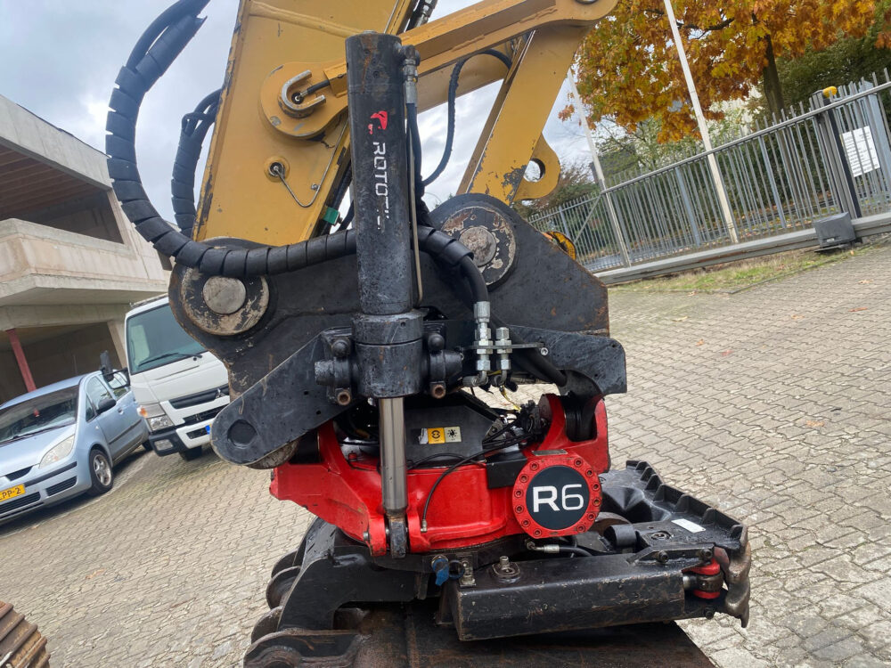 Caterpillar 320 EL rupsgraafmachine