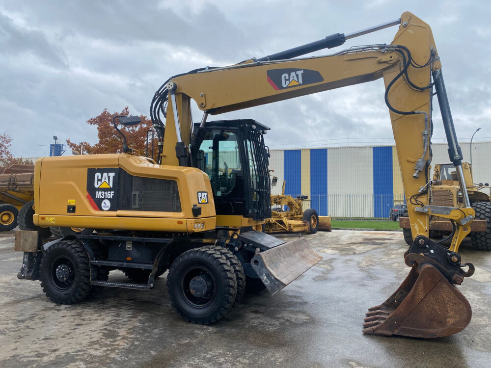 Caterpillar M316F mobiele graafmachine
