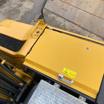 Caterpillar M316F mobiele graafmachine