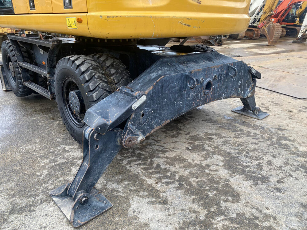 Caterpillar M316F mobiele graafmachine