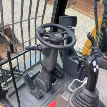 Caterpillar M316F mobiele graafmachine