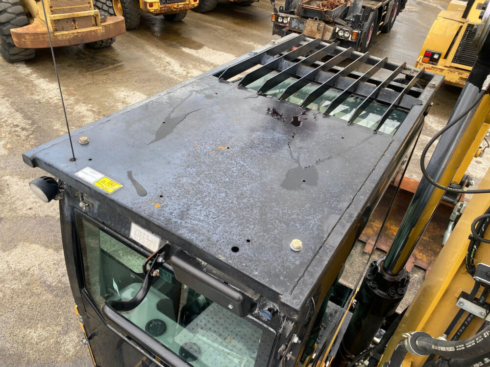 Caterpillar M316F mobiele graafmachine