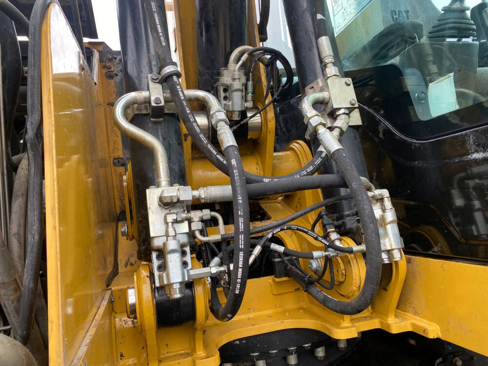 Caterpillar M316F mobiele graafmachine