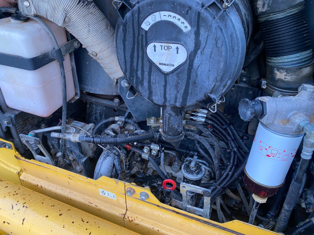 Komatsu D61 EX-15E0 bulldozer