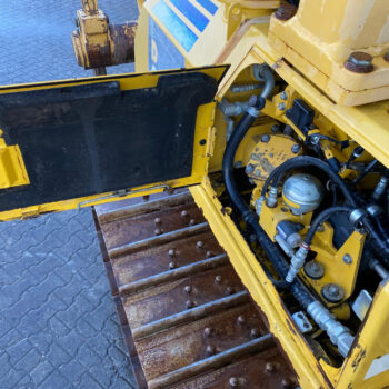 Komatsu D61 EX-15E0 bulldozer