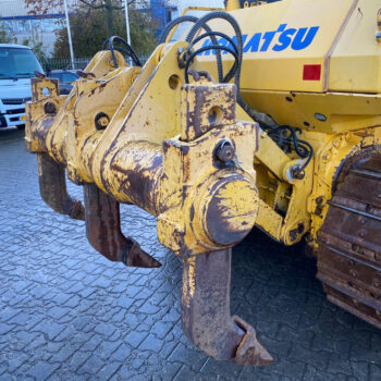 Komatsu D61 EX-15E0 bulldozer