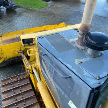 Komatsu D61 EX-15E0 bulldozer