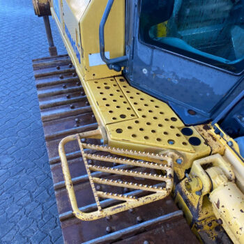 Komatsu D61 EX-15E0 bulldozer