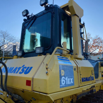 Komatsu D61 EX-15E0 bulldozer