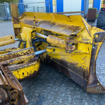 Komatsu D61 EX-15E0 bulldozer