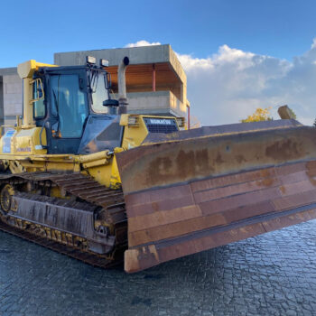 Komatsu D61 EX-15E0 bulldozer