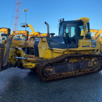 Komatsu D61 EX-15E0 bulldozer