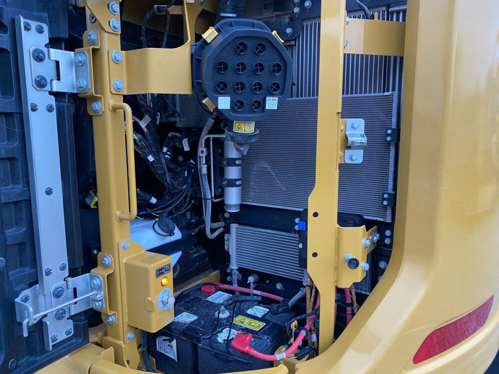 Caterpillar 315 07B NG rupsgraafmachine