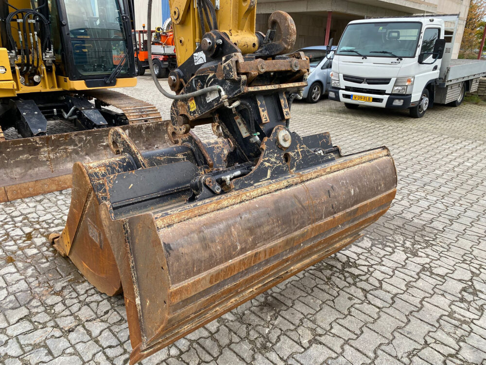 Caterpillar 315 07B NG rupsgraafmachine