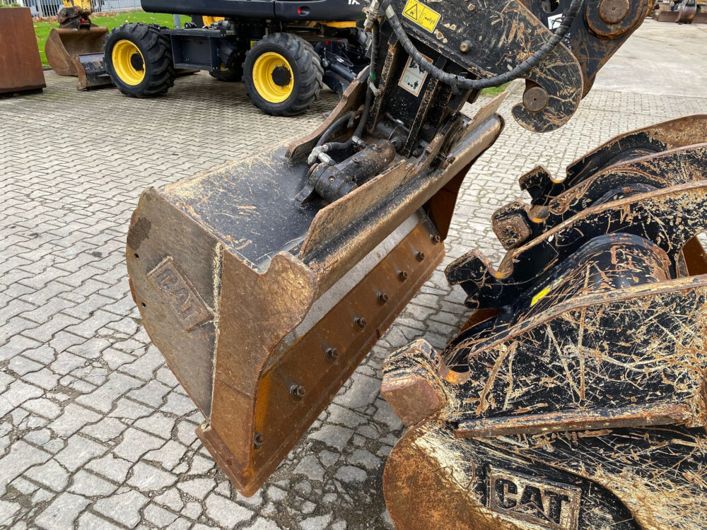 Caterpillar 315 07B NG rupsgraafmachine