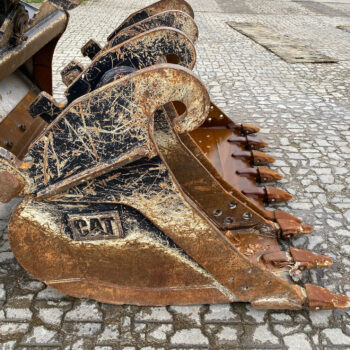 Caterpillar 315 07B NG rupsgraafmachine