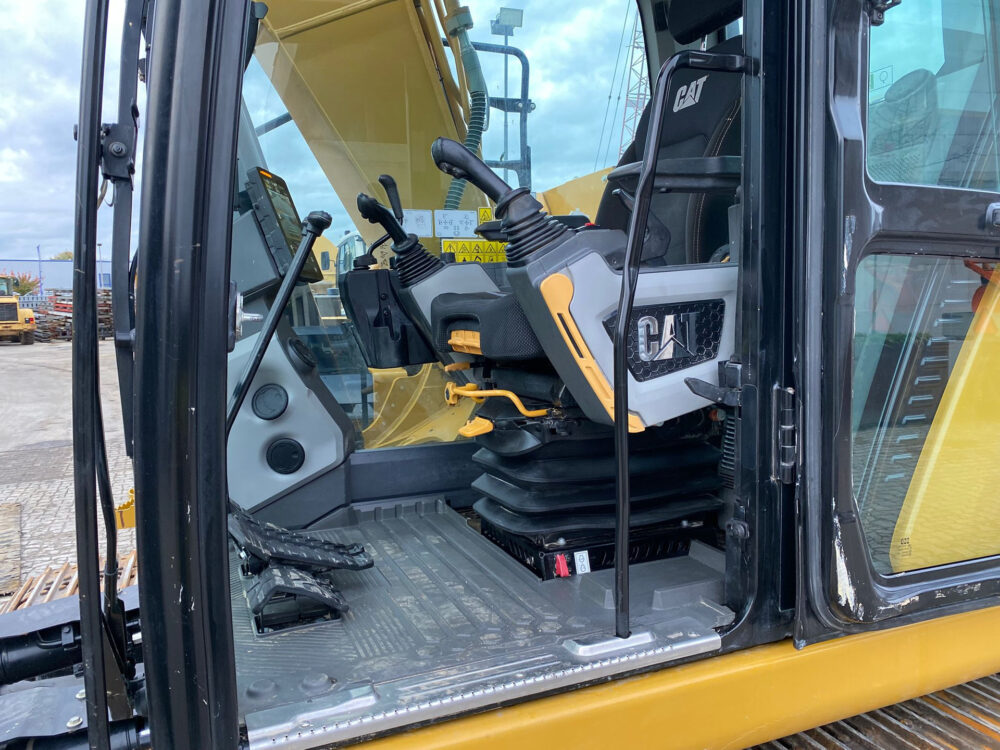 Caterpillar 315 07B NG rupsgraafmachine