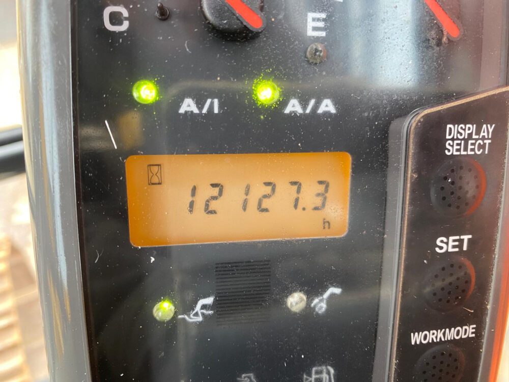 Hitachi ZX 225 USRLC rupsgraafmachine