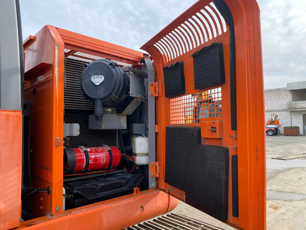 Hitachi ZX 225 USRLC rupsgraafmachine