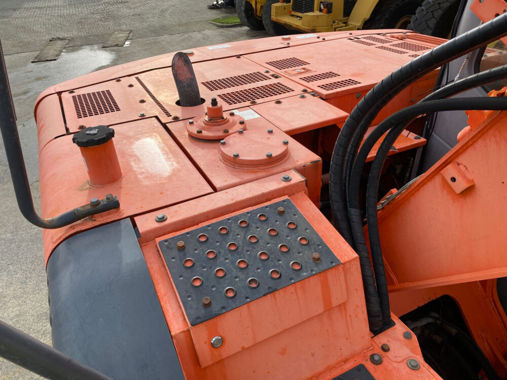 Hitachi ZX 225 USRLC rupsgraafmachine