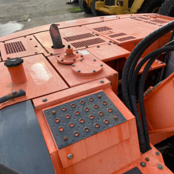 Hitachi ZX 225 USRLC rupsgraafmachine