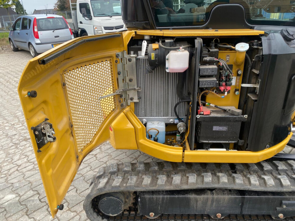 Caterpillar 302.7CR Next Gen minigraver