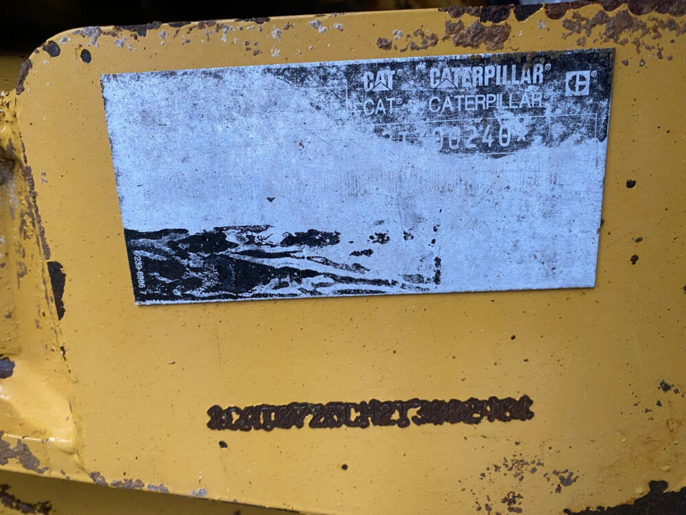 Caterpillar 725C2 6×6 dumper