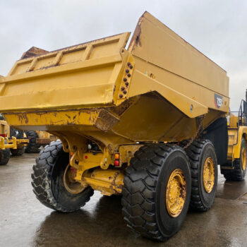Caterpillar 725C2 6×6 dumper
