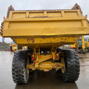 Caterpillar 725C2 6×6 dumper