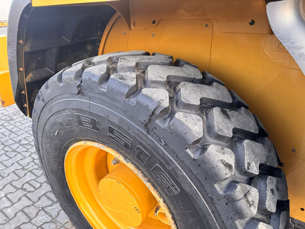 Caterpillar 914M wiellader