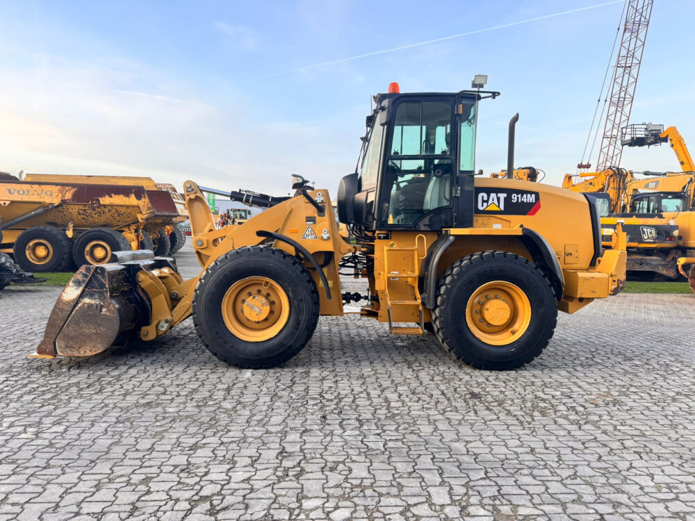 Caterpillar 914M wiellader