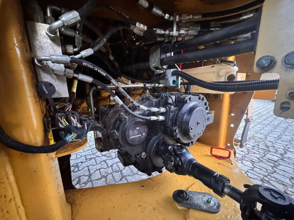 Caterpillar 914M wiellader