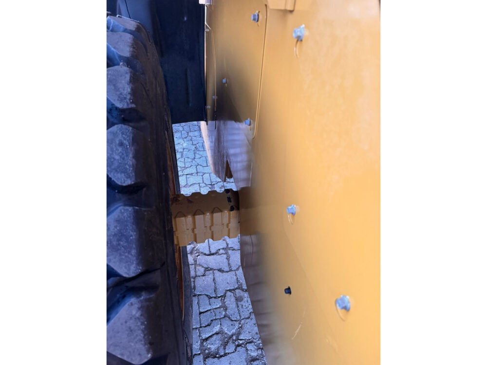 Caterpillar 914M wiellader