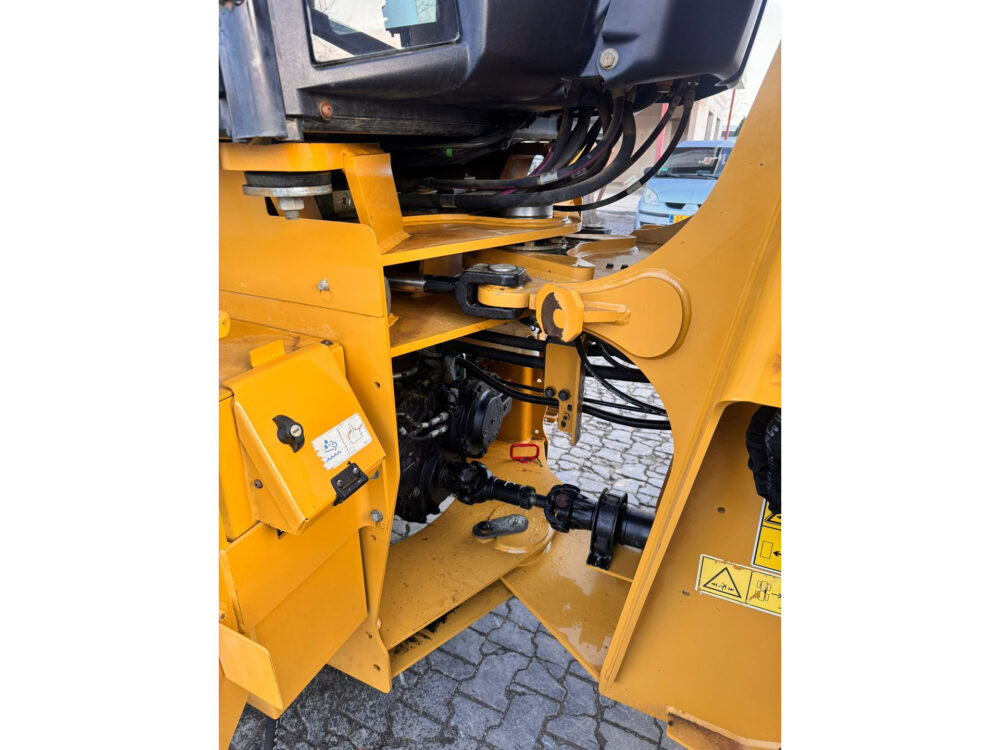 Caterpillar 914M wiellader