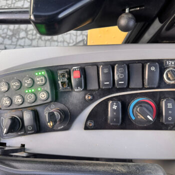 Caterpillar 914M wiellader