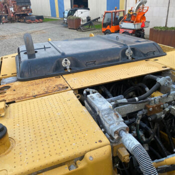 Caterpillar 323 D rupsgraafmachine