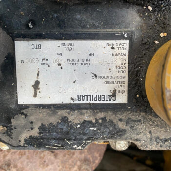 Caterpillar 323 D rupsgraafmachine