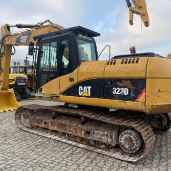Caterpillar 323 D rupsgraafmachine