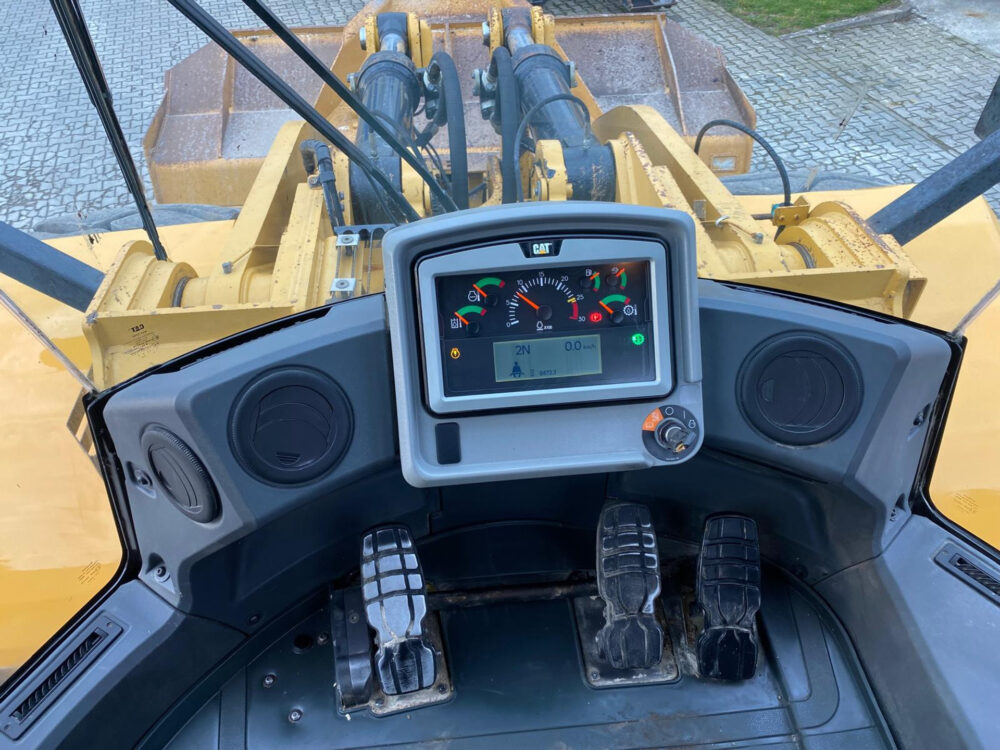 Caterpillar 980M wiellader