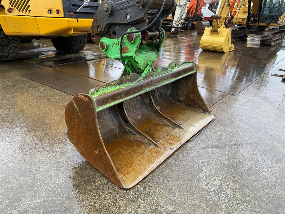 Volvo EC300 ENL rupsgraafmachine