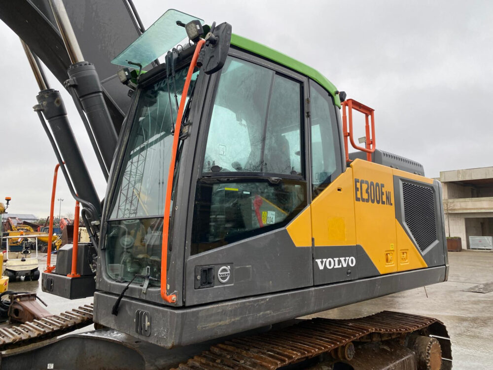Volvo EC300 ENL rupsgraafmachine