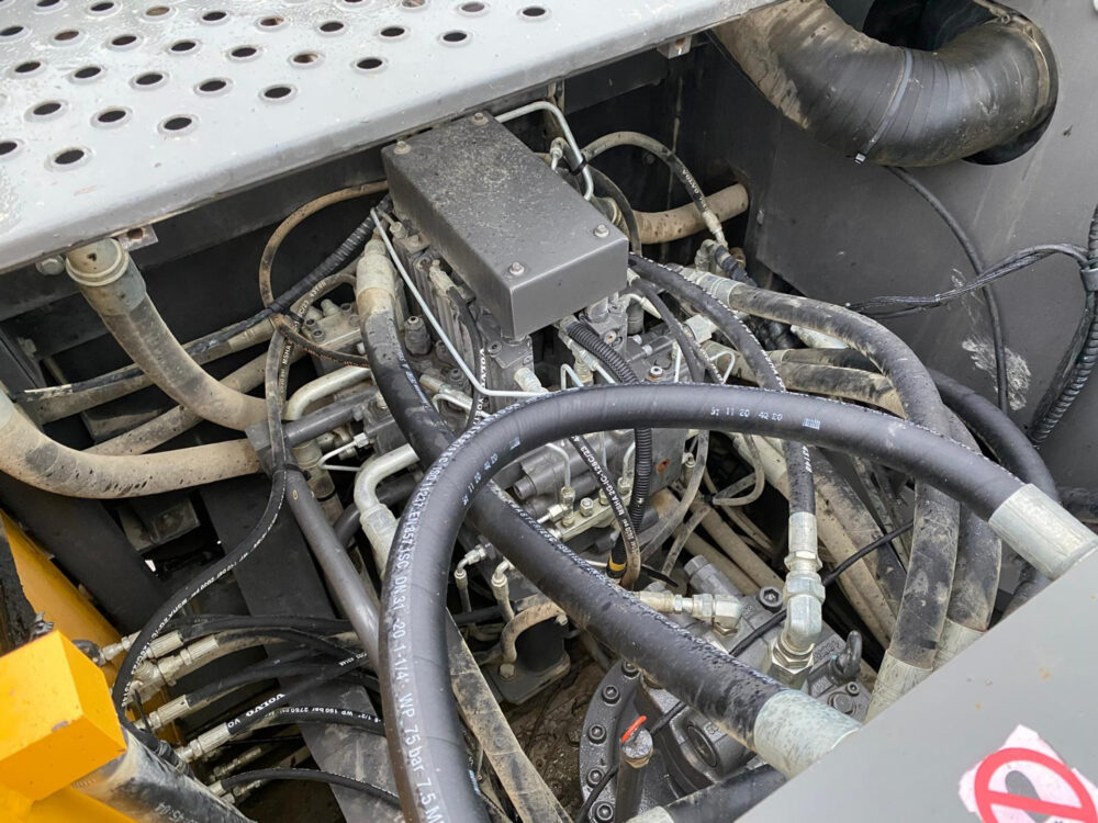 Volvo EC300 ENL rupsgraafmachine