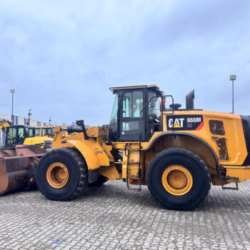 Caterpillar 966M wiellader