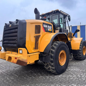 Caterpillar 966M wiellader